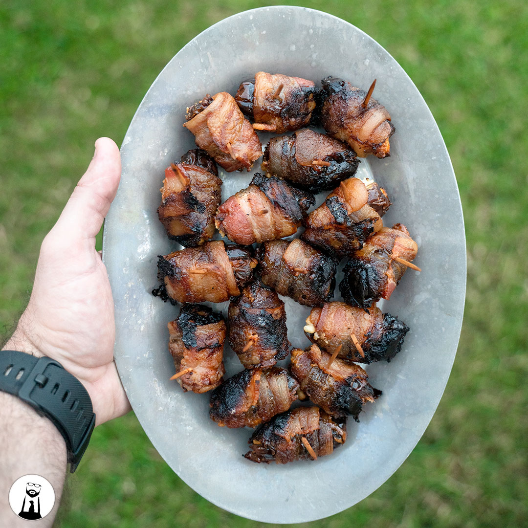 Read more about the article Goat Cheese stuffed Dates wrapped in Bacon