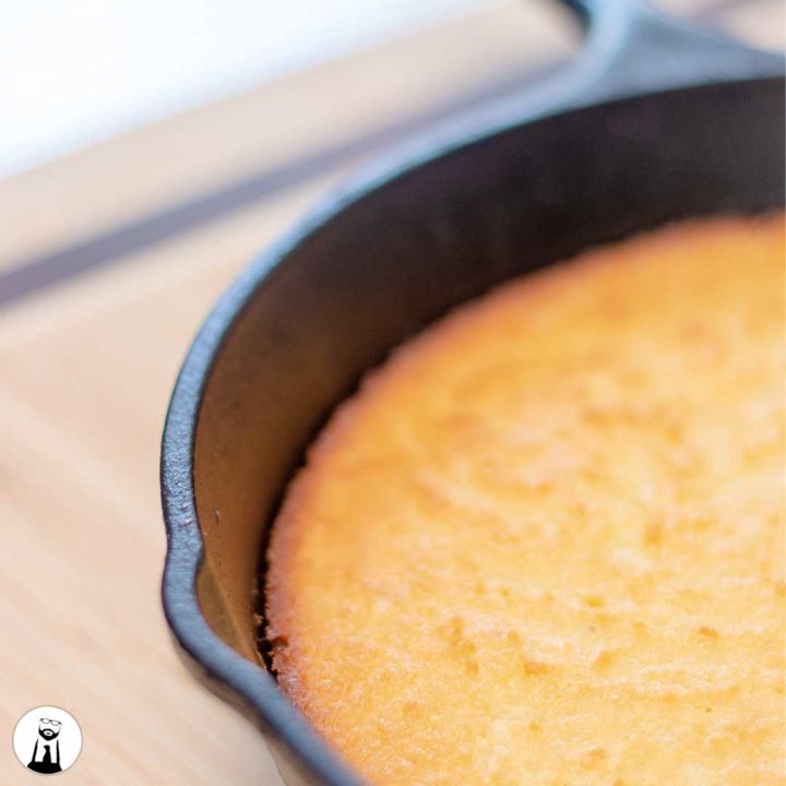 Cornbread (Low-Carb, Keto, Gluten-Free) - Black Tie Kitchen